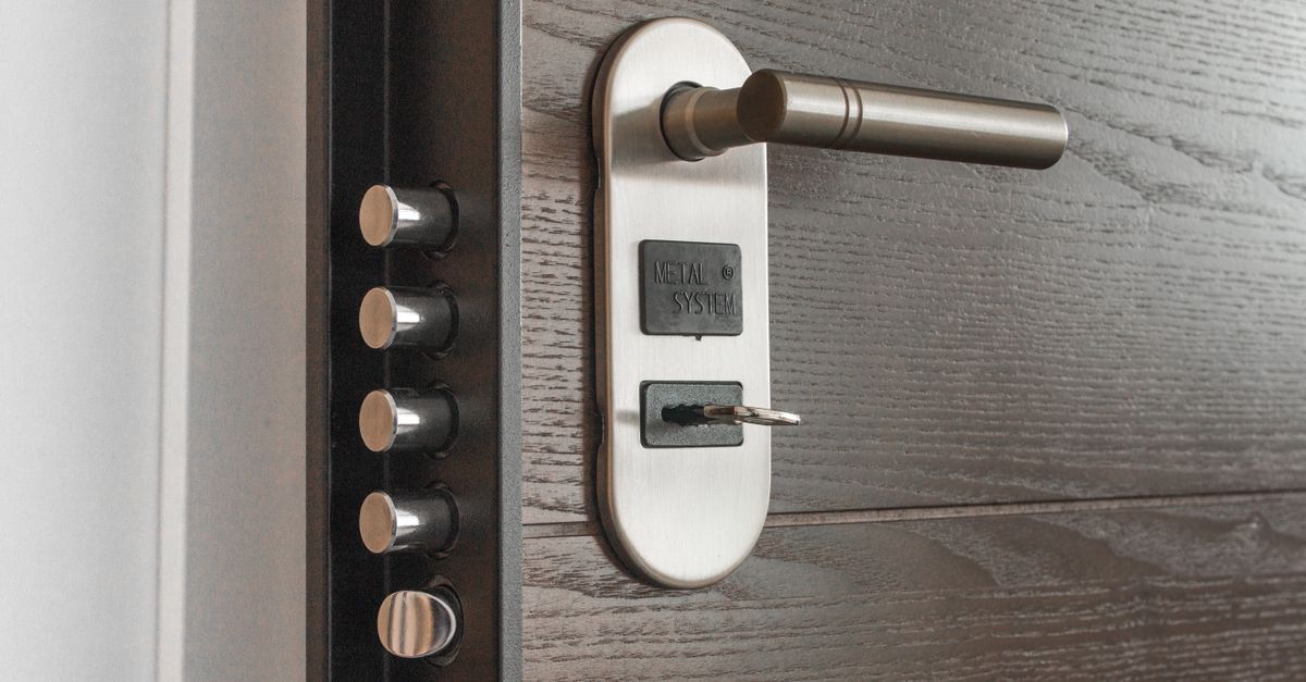 locksmith service technician — Glen Burnie Pro Locksmith