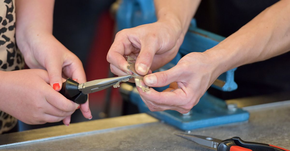 locksmith tools keys — Glen Burnie Pro Locksmith