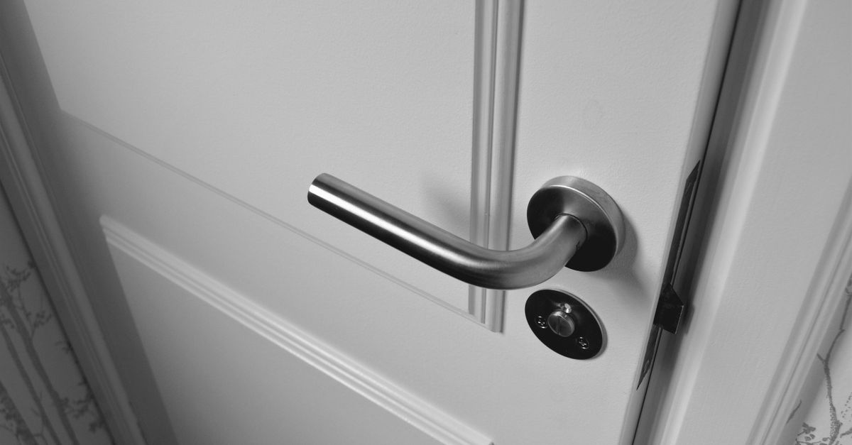 front door lock key — Glen Burnie Pro Locksmith